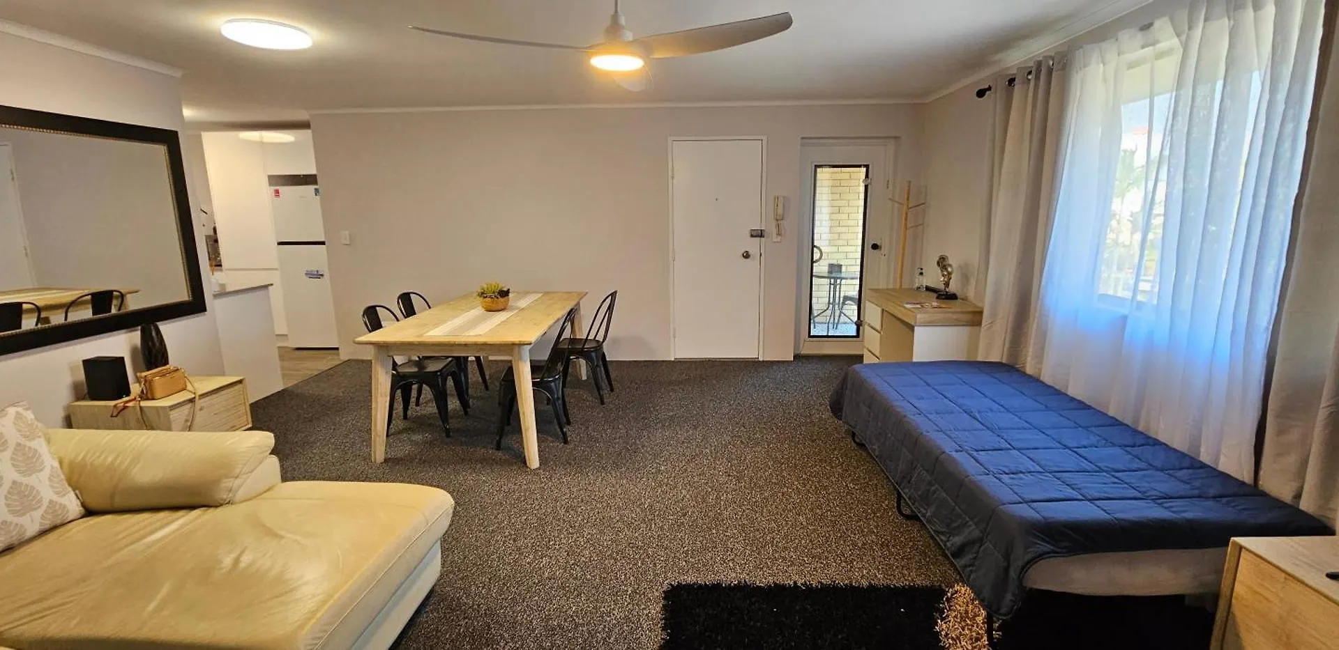 Appartamento Big Modern & Central Locale Renovated 2-Bedroom Gold Coast